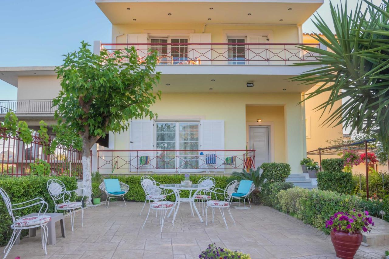 Thiseos Georgia'S Private Paradise Lechaio Екстериор снимка