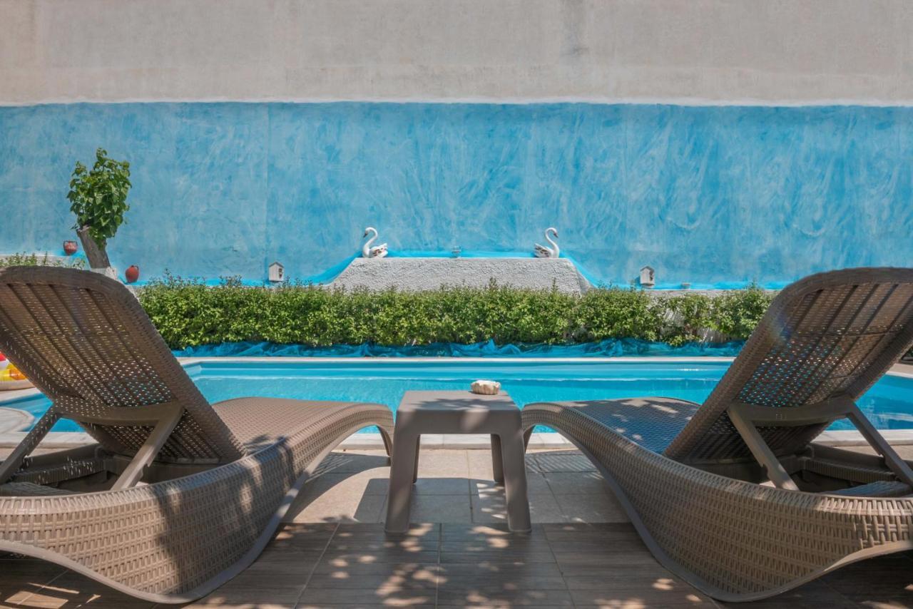 Thiseos Georgia'S Private Paradise Lechaio Екстериор снимка