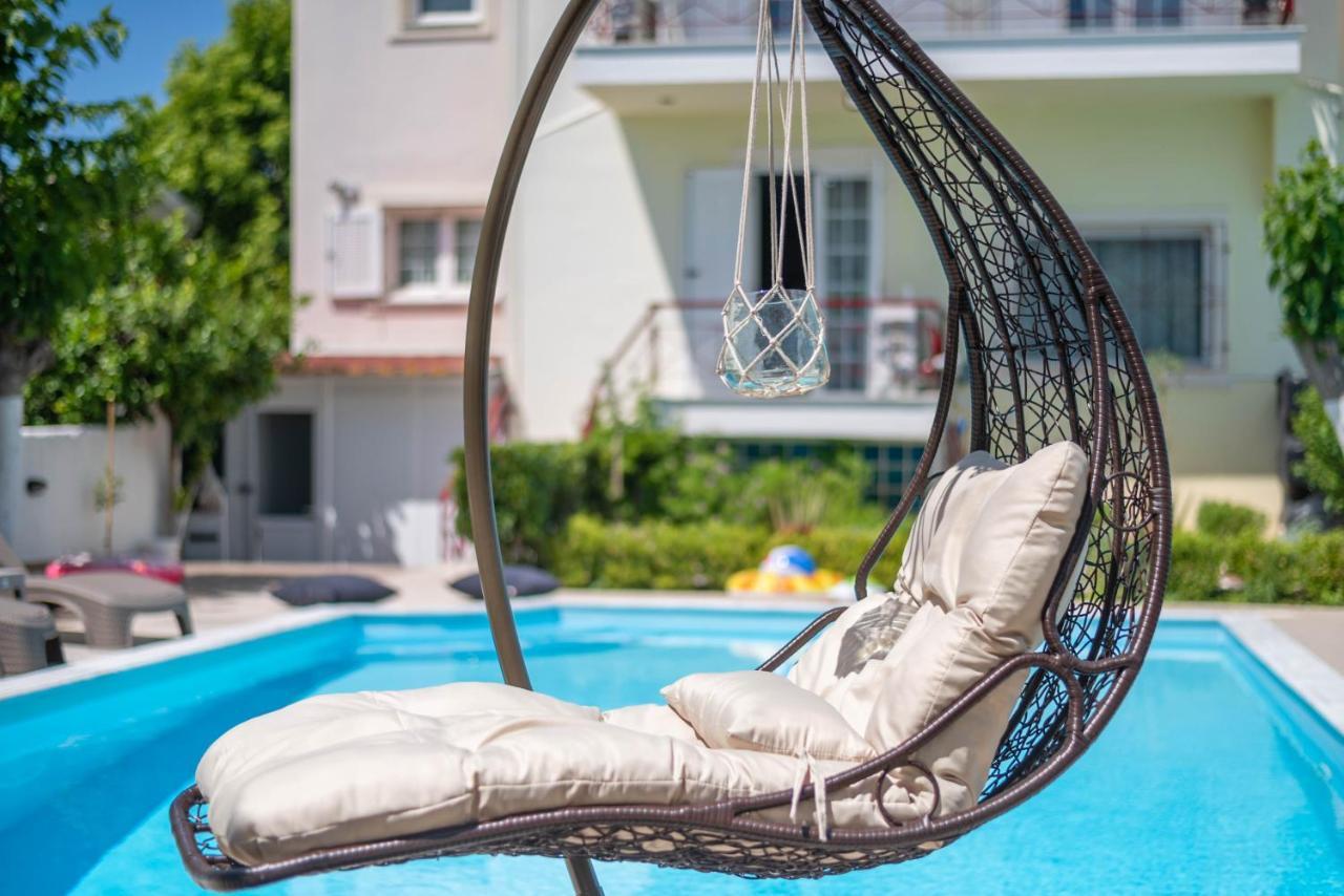 Thiseos Georgia'S Private Paradise Lechaio Екстериор снимка